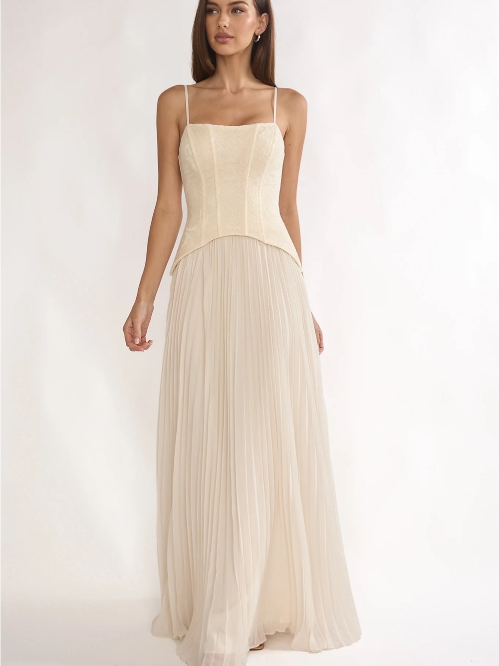 Selfie Leslie Cream Spaghetti Strap Corset Pleated Maxi Dress